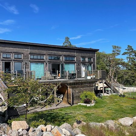 Ny Laegenhet Pa Markplan Med Havsutsikt Stromstad Ngoại thất bức ảnh
